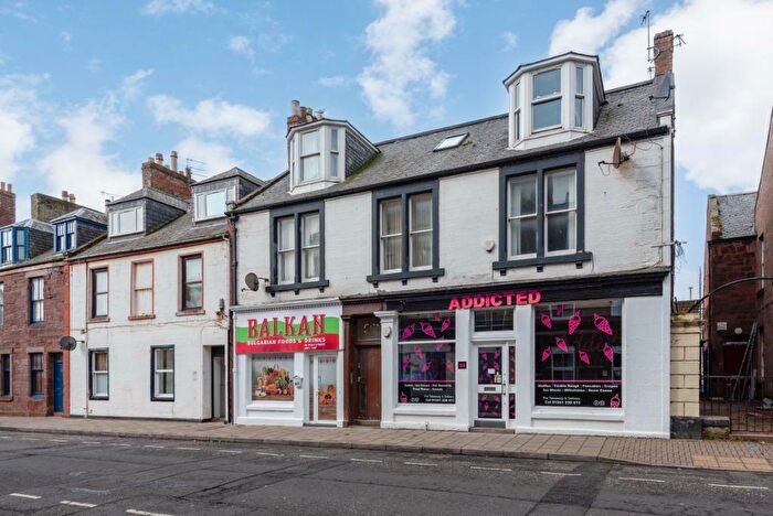 1 Bedroom Flat To Rent In High Street, Arbroath, Angus, DD11