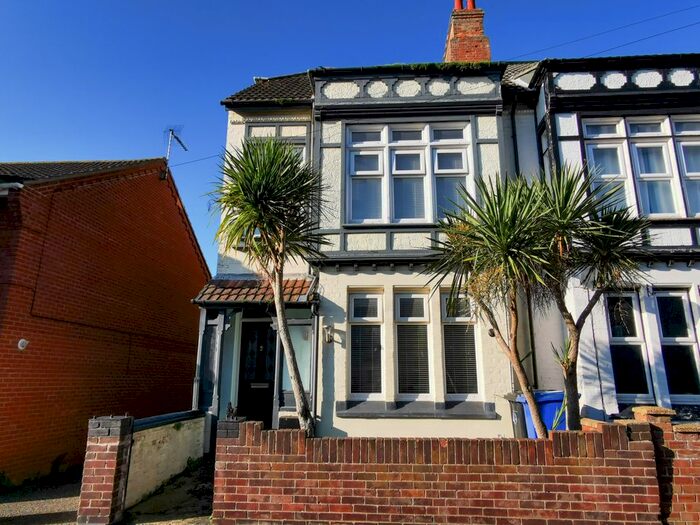 5 Bedroom End Of Terrace House To Rent In Haward Street, Lowestoft, NR32