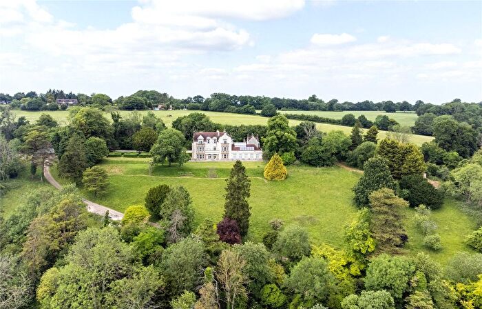8 Bedroom Detached House For Sale In The Avenue, Westerham, Kent, TN16