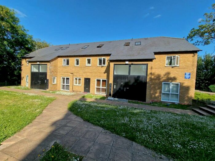 1 Bedroom Flat To Rent In Warminster Road, London, SE25