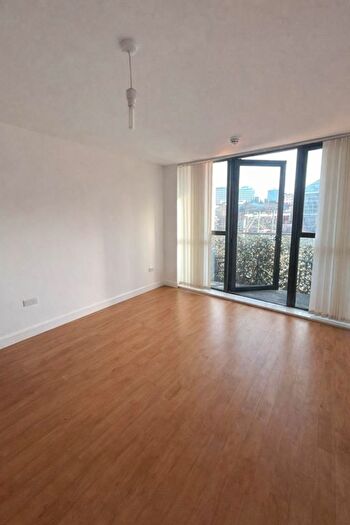 2 Bedroom Flat To Rent In Quebec Building, Bury Street, M3