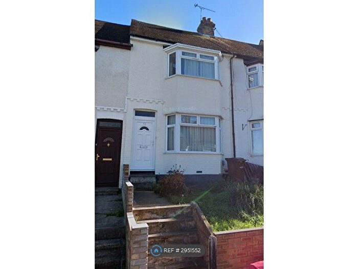 3 Bedroom Terraced House To Rent In St Leonard Avenue, Chatham, Kent, ME4