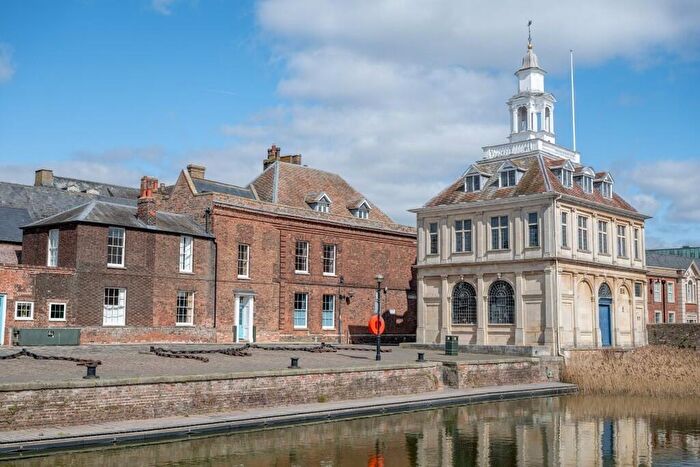 3 Bedroom Town House For Sale In Purfleet Quay, King's Lynn, PE30
