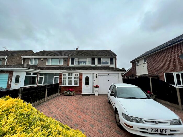 Houses for sale & to rent in PR8 2SP, Wilmcote Grove, Ainsdale Southport