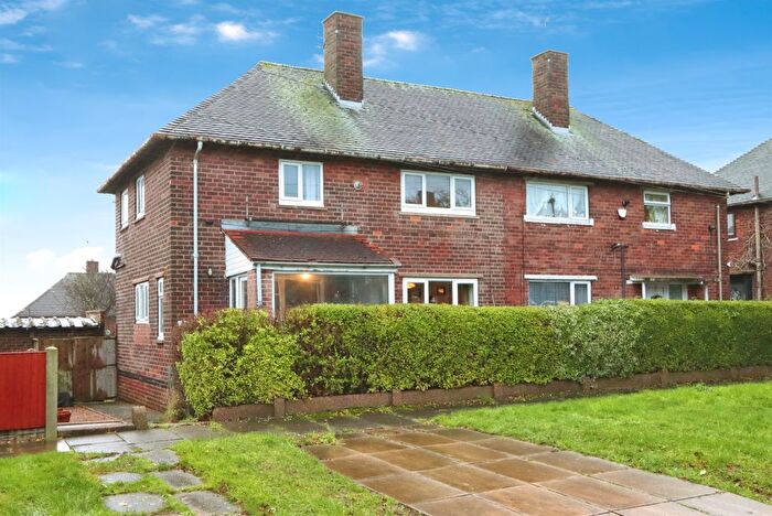 3 Bedroom Semi-Detached House For Sale In Cotleigh Close, Hackenthorpe, Sheffield, S12