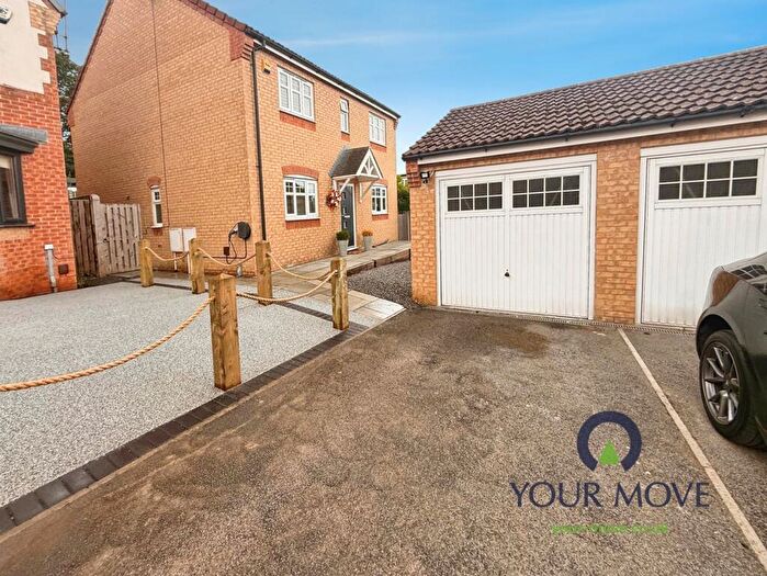 4 Bedroom Detached House For Sale In Redhill Court, Barnsley, S75