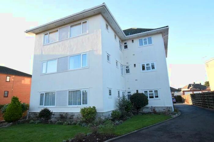 3 Bedroom Flat To Rent In Edenhurst, 21 Grosvenor Road, Westbourne, BH4