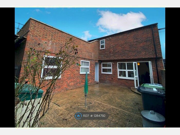 2 Bedroom Flat To Rent In Forest Hill, London SE23