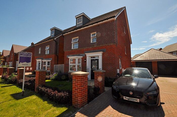 4 Bedroom Detached House To Rent In Larch Wood Avenue, Wimborne, BH21