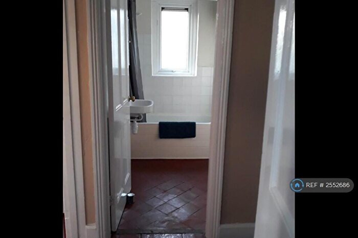 1 Bedroom Flat To Rent In Upper Fisher Row, Oxford, OX1