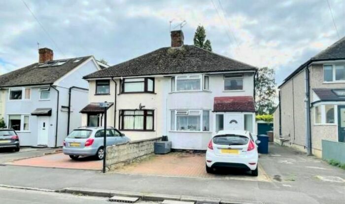 1 Bedroom Flat To Rent In York Road, Headington OX3