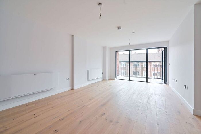 2 Bedroom Flat For Sale In The Wilcox, Vauxhall, London, SW8