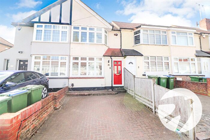 2 Bedroom Terraced House For Sale In Parkside Avenue, Bexleyheath, DA7