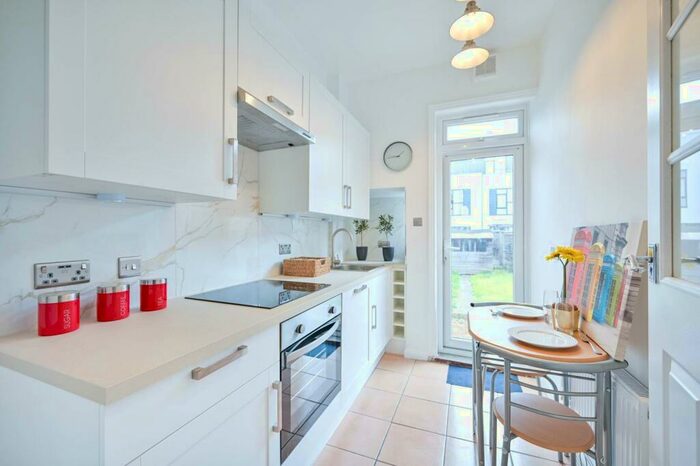 2 Bedroom Terraced House To Rent In Cowper Avenue, Sutton, SM1