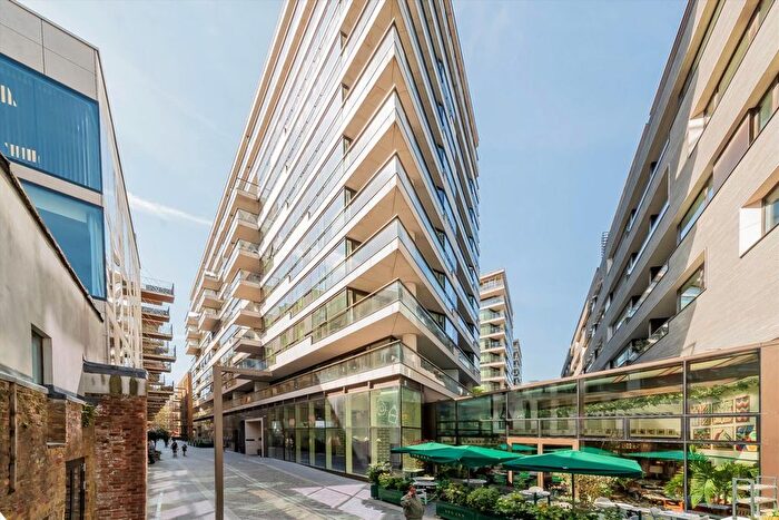 1 Bedroom Flat To Rent In Duchess Walk, Tower Bridge, SE1