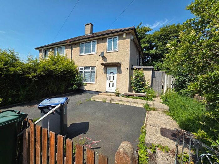 3 Bedroom Semi-Detached House To Rent In Ferrand Avenue, BD4
