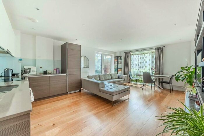 2 Bedroom Flat To Rent In Sherrans House, Colindale, London, NW9