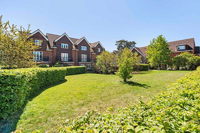 4 Bedroom Terraced House For Sale In Mulberry Way, Ashtead, KT21
