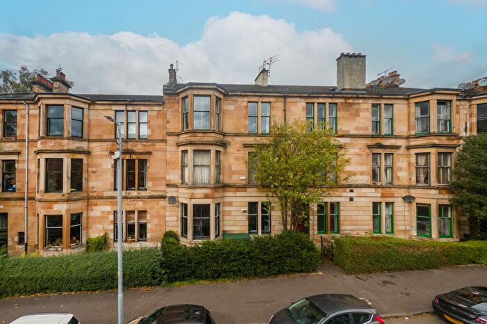 3 Bedroom Apartment For Sale In Herriet Street, Pollokshields, Glasgow, G41