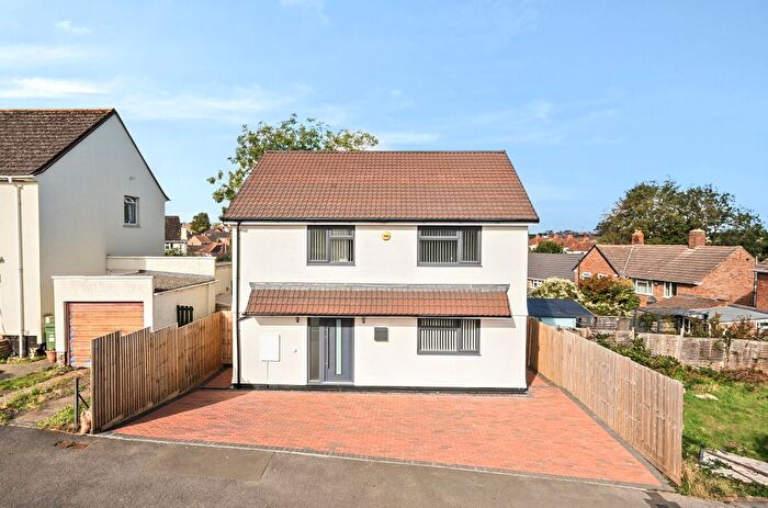 4 Bedroom Detached House For Sale In Danesboro Road, Bridgwater, Somerset, TA6