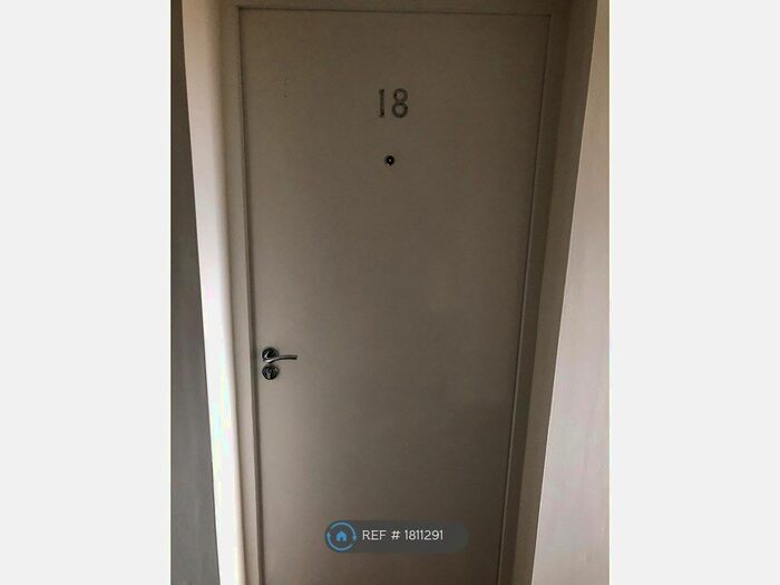 2 Bedroom Flat To Rent In Times Complex, Kettering, NN16