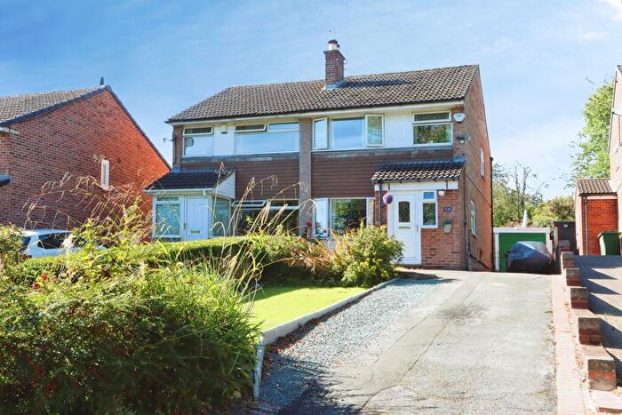 3 Bedroom Semi Detached House For Sale In School Lane, Norton, Sheffield, S8