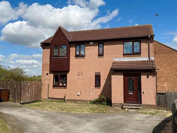4 Bedroom Detached House For Sale In Hale Close, Lincoln, LN2