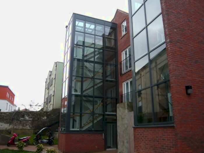 2 Bedroom Flat To Rent In West Street, Old Market, Bristol, BS2