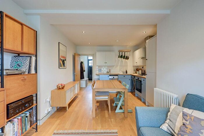 2 Bedroom Terraced House For Sale In Wellmeadow Road, London, SE6