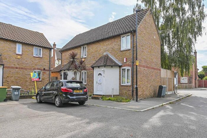 1 Bedroom House To Rent In Satanita Close, Beckton, London, E16