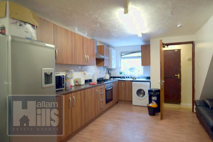 5 Bedroom Flat To Rent In Crookes Valley Road, Sheffield, South Yorkshire, S10