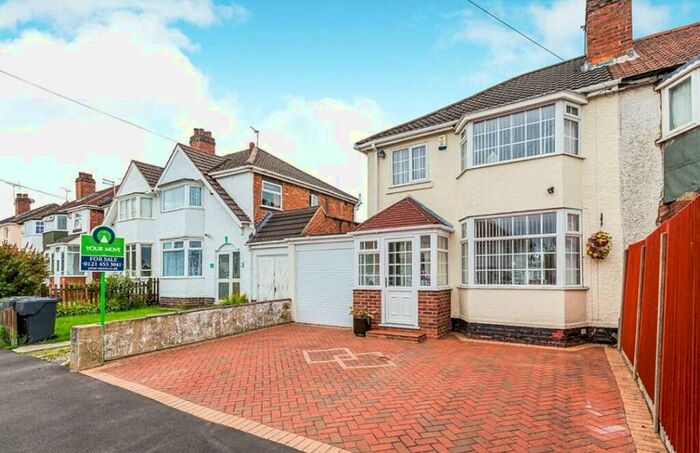 3 Bedroom Semi-Detached House To Rent In Richmond Road, Rubery, Rednal, Birmingham, B45