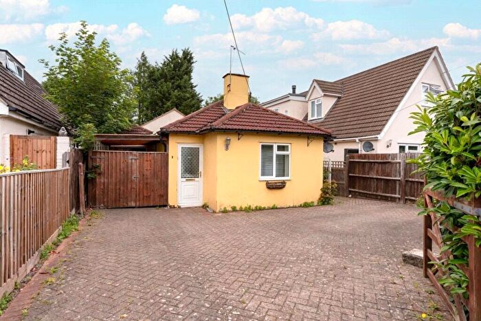 4 Bedroom Bungalow To Rent In Radley Road, Abingdon, OX14