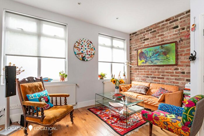 2 Bedroom Flat To Rent In Atherden Road, London, E5