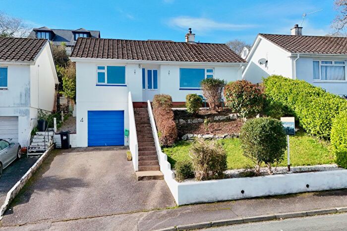 2 Bedroom Semi Detached Bungalow For Sale In Treveryn Parc, Budock Water, TR11