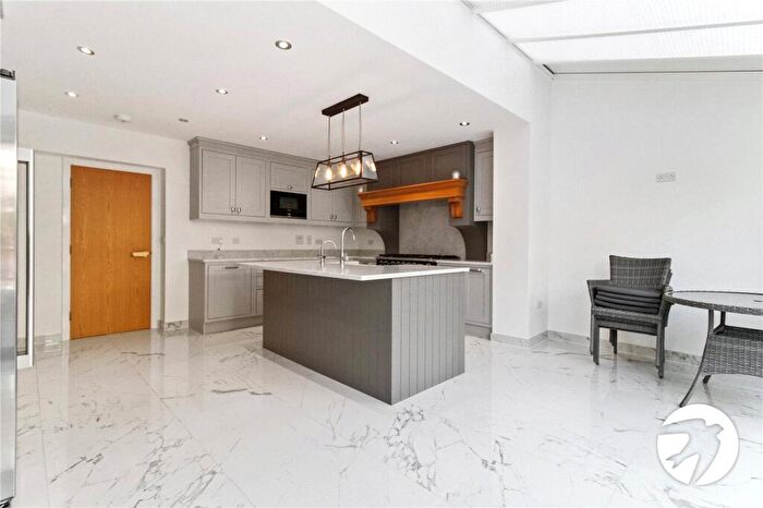 4 Bedroom Terraced House For Sale In Darwin Rise, Northfleet, Gravesend, Kent, DA11