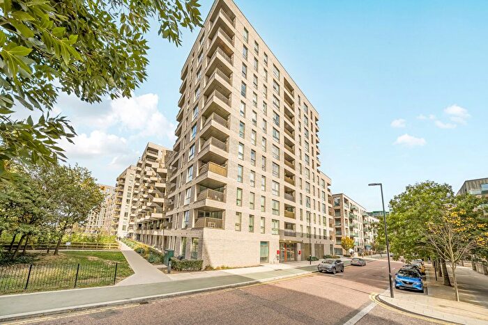 2 Bedroom Flat For Sale In West Parkside, London, SE10