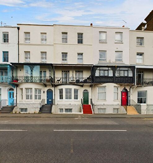 1 Bedroom Flat For Sale In Paragon, Ramsgate, CT11