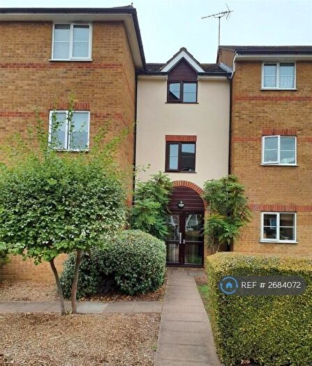 1 Bedroom Flat To Rent In Thurlow Close, London, E4