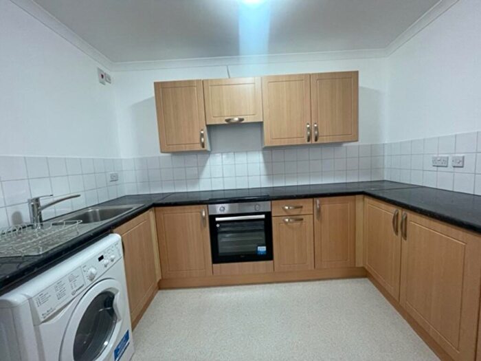 1 Bedroom Flat For Sale In Bridge Street, Northampton, NN1