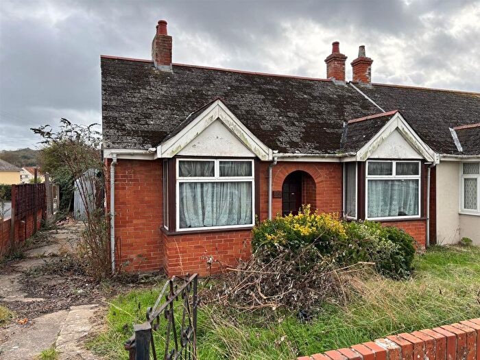 3 Bedroom Detached Bungalow For Sale In Benville Road, Weymouth, DT4