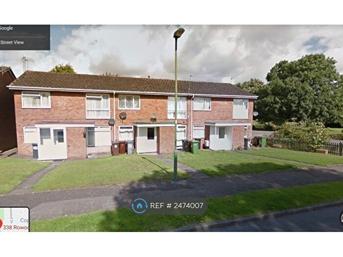 2 Bedroom Maisonette To Rent In Rowood Drive, Solihull, B92
