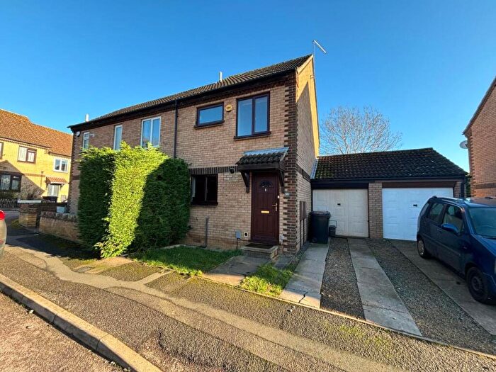 2 Bedroom Semi-Detached House To Rent In Ecton Park Road, Ecton Brook, Northampton, NN3