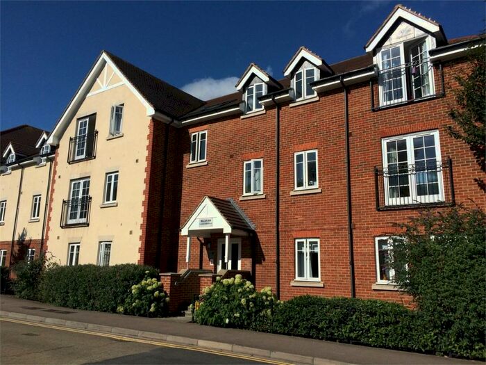 1 Bedroom Apartment To Rent In Whinbush Road, Hitchin, SG5
