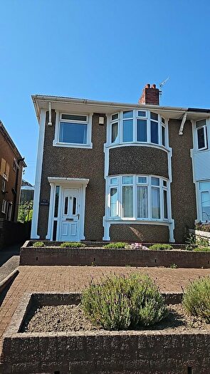 4 Bedroom Terraced House To Rent In Pengam Road, Ystrad Mynach, Hengoed, CF82