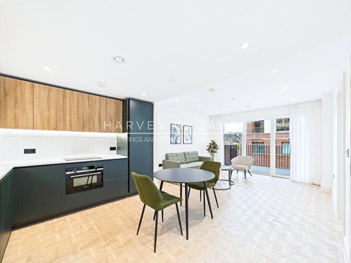 1 Bedroom Apartment To Rent In Monarch Square, London, SW11