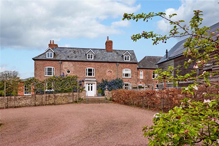 8 Bedroom Detached House To Rent In Vallets Farm House, Whitfield, Hereford, Herefordshire, HR2