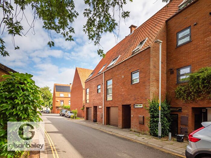 3 Bedroom Town House To Rent In Friars Quay, Norwich, NR3
