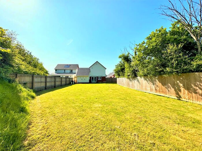 3 Bedroom Detached House For Sale In Osborne Gardens, Barnstaple, Devon, EX31