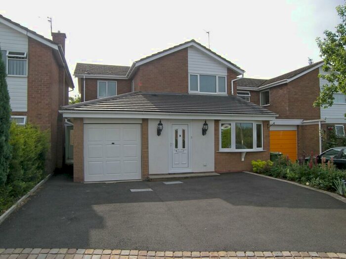 4 Bedroom Detached House To Rent In Thornycroft Close, Gawsworth, SK11